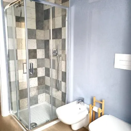 Apartman La Casa Di Anna, Trilocale Con Balcone E Garage Brescia