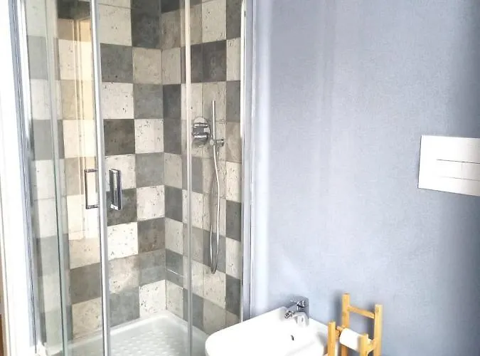 Apartamento La Casa Di Anna, Trilocale Con Balcone E Garage Brescia