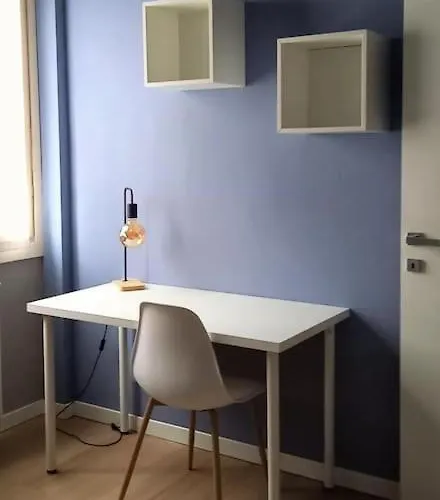 La Casa Di Anna, Trilocale Con Balcone E Garage Apartman *